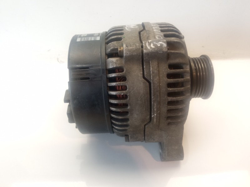 Recambio de alternador para volkswagen passat berlina (3b2) highline referencia OEM IAM 0123510033 0123510033 058903016C
