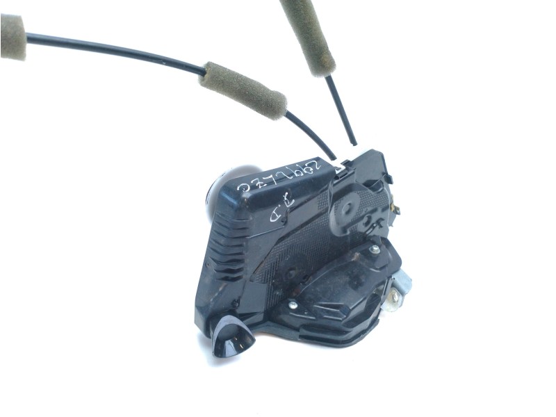 Recambio de cerradura puerta delantera derecha para toyota yaris 1.5 16v cat referencia OEM IAM 69030K0040  