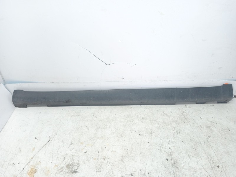 Recambio de moldura inferior puerta delantera izquierda para kia niro referencia OEM IAM 87751G5000WK  