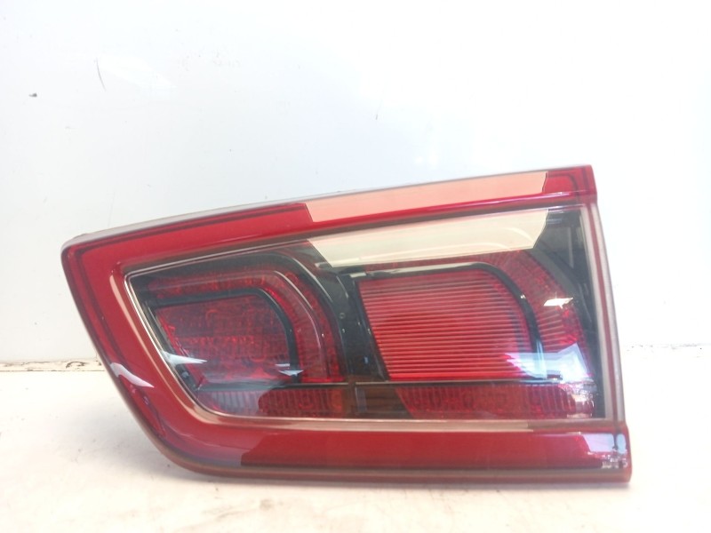 Recambio de piloto trasero derecho interior para kia niro referencia OEM IAM 92402G5140  