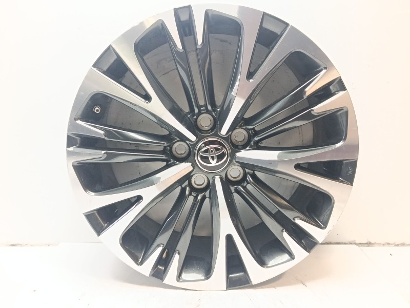 Recambio de llanta para toyota yaris (_p1_) 1.0 (scp10_) referencia OEM IAM 426110DK90  