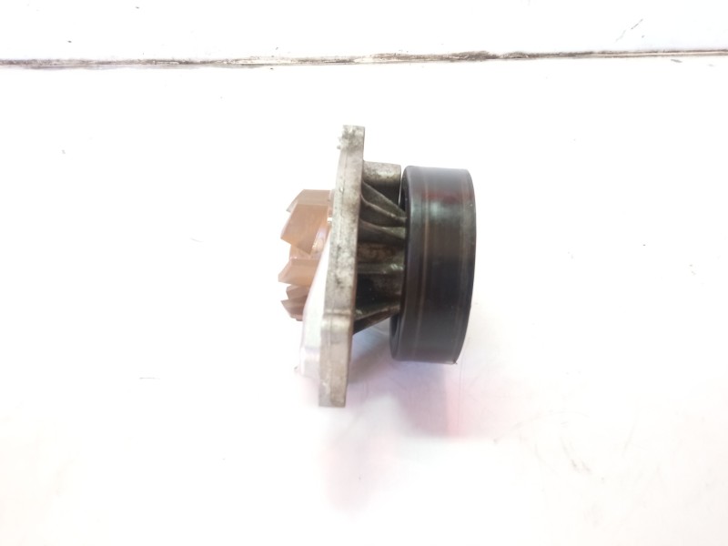 Recambio de bomba agua para bmw serie 3 touring (e46) 2.0 24v referencia OEM IAM 11518591069 01055070 