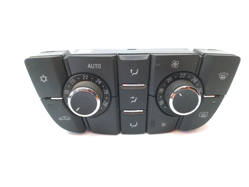 Recambio de mando climatizador para opel astra j lim. 1.7 16v cdti referencia OEM IAM 13360105  