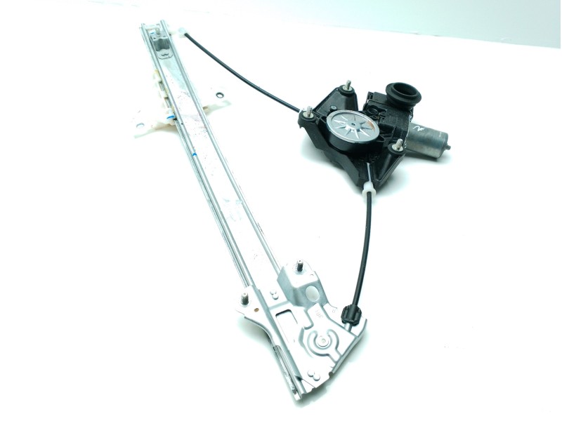 Recambio de elevalunas trasero derecho para toyota yaris hybrid active referencia OEM IAM 69830K0010  