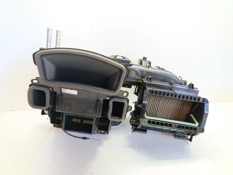 Recambio de calefaccion entera normal para toyota aygo x (_b7_) 1.0 vvt-i (kgb70) referencia OEM IAM 871100H020  