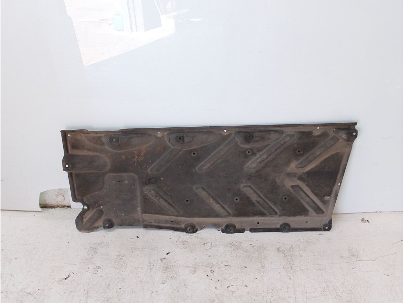 Recambio de moldura para mercedes-benz cla shooting brake (x117) cla 200 cdi / d (117.908) referencia OEM IAM A2466840200  