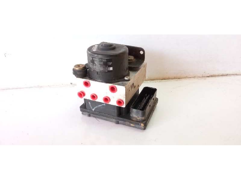 Recambio de abs para ssangyong rodius 2.7 turbodiesel cat referencia OEM IAM 4894021300 21030240 