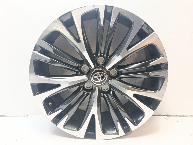 Recambio de llanta para toyota yaris (_p1_) 1.0 (scp10_) referencia OEM IAM 426110DK90  