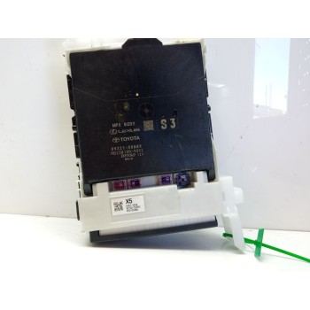 CAJA RELES / FUSIBLES 8273052R90 