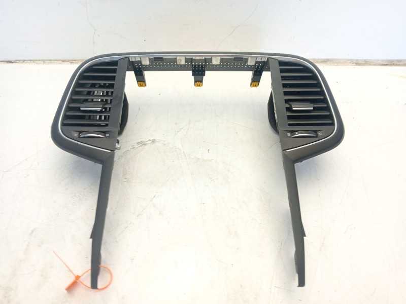 Recambio de rejilla aireadora para renault talisman (lp_) 1.6 dci 130 referencia OEM IAM 682603660R  
