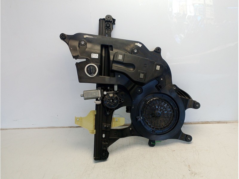 Recambio de elevalunas delantero izquierdo para toyota proace verso referencia OEM IAM SU001B3684  
