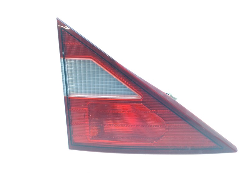 Recambio de piloto trasero izquierdo interior para ssangyong rodius 2.7 turbodiesel cat referencia OEM IAM 8360221201  