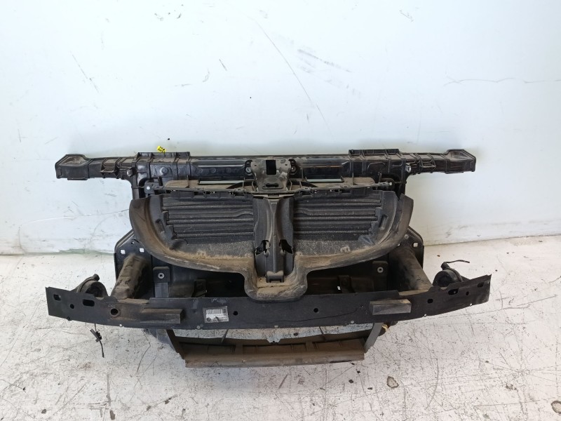 Recambio de panel frontal para bmw 1 (e81) 118 d referencia OEM IAM 51647193192 51117166584 