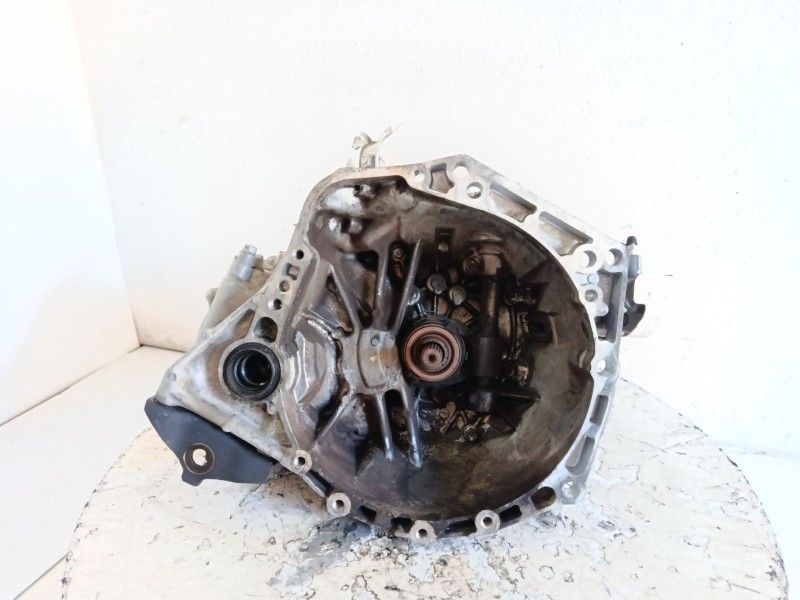Recambio de caja cambios para toyota yaris (_p9_) 1.3 vvt-i (scp90_) referencia OEM IAM 3030052420  