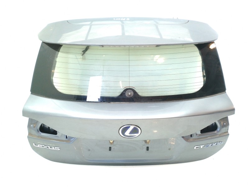 Recambio de porton trasero para lexus ct 200h referencia OEM IAM 6700548240  