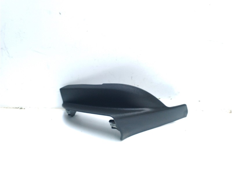 Recambio de moldura para volvo xc 40 business plus awd referencia OEM IAM 31469200  