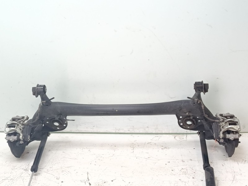 Recambio de puente trasero para toyota yaris (_p21_, _pa1_, _ph1_) 1.5 hybrid (mxph10) referencia OEM IAM 42110K0030  