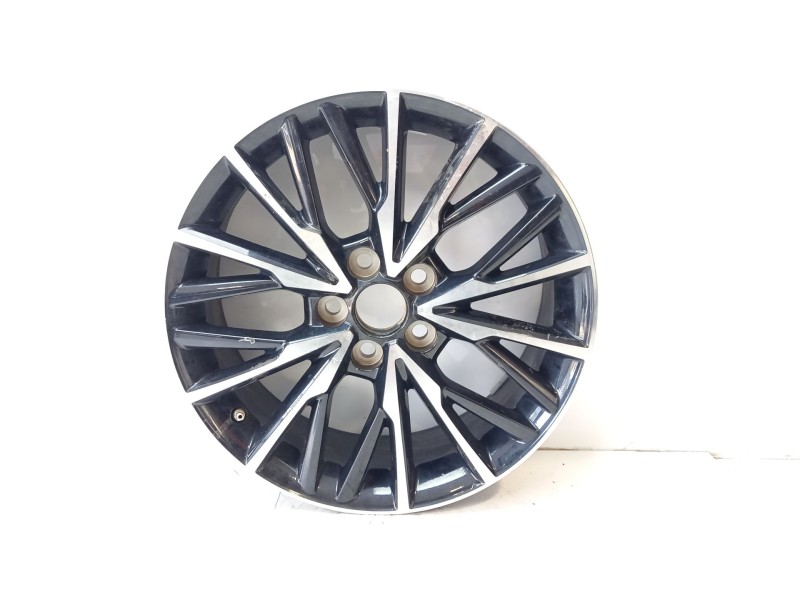 Recambio de llanta para toyota c-hr referencia OEM IAM 42611F4040  PW4571000413