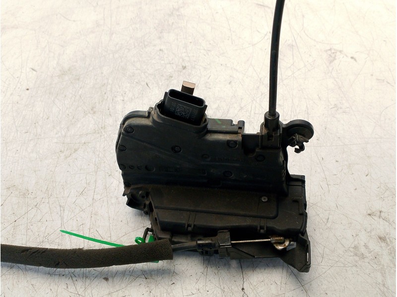 Recambio de cerradura puerta trasera derecha para renault clio iv (bh_) 1.5 dci 90 referencia OEM IAM 825000767R  