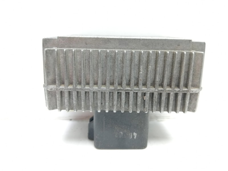 Recambio de caja precalentamiento para opel astra g berlina club referencia OEM IAM 09132691  