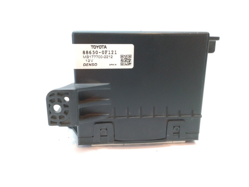 Recambio de centralita calefaccion para toyota verso active referencia OEM IAM 886500F121  