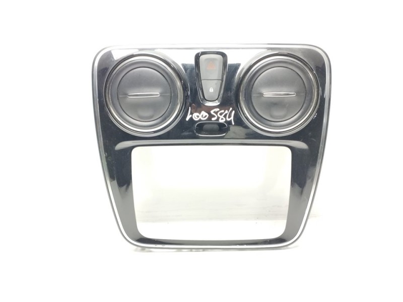 Recambio de moldura para dacia lodgy 1.2 16v tce cat referencia OEM IAM 682607382R  