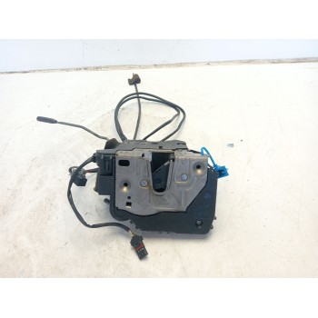 CERRADURA PUERTA DELANTERA IZQUIERDA A2117200335 