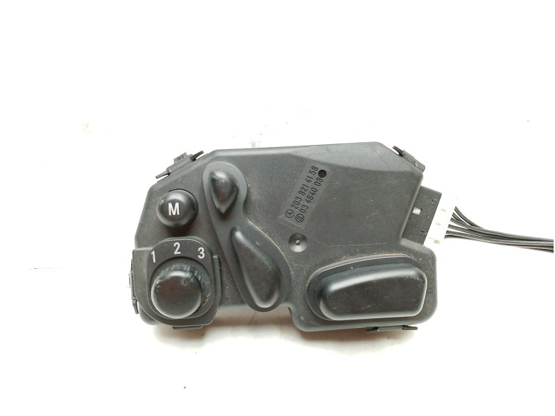Recambio de interruptor para mercedes-benz clase c (w203) berlina 200 compressor (203.042) referencia OEM IAM A2098201310  