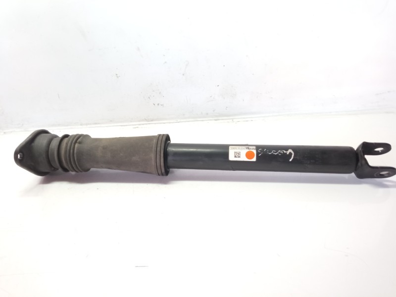 Recambio de amortiguador trasero izquierdo para hyundai ix35 comfort 2wd referencia OEM IAM 553112Y800  