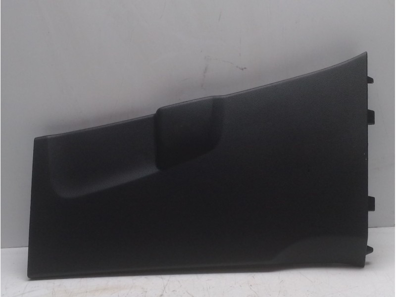 Recambio de moldura para renault captur i (j5_, h5_) 0.9 tce 90 referencia OEM IAM 769163670R  