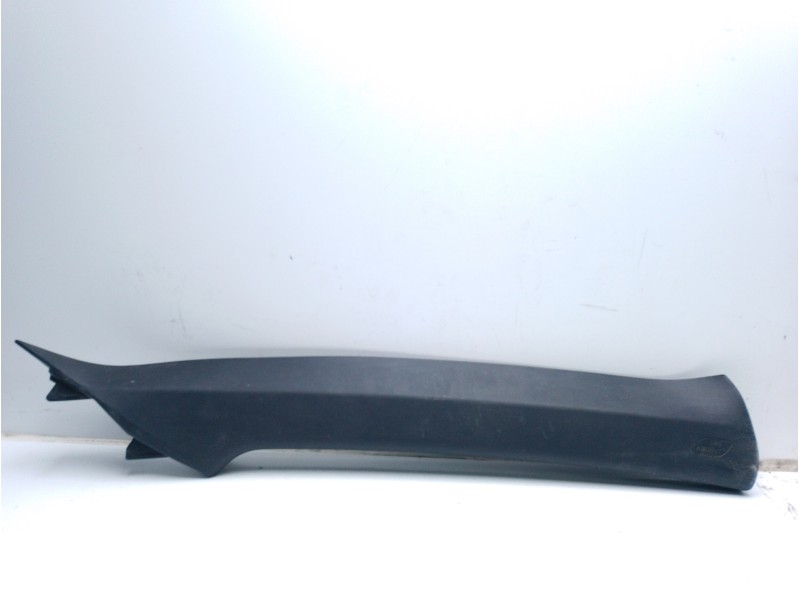 Recambio de moldura para toyota c-hr referencia OEM IAM 62210F4030  