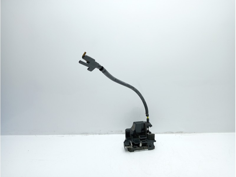 Recambio de cerradura puerta delantera derecha para fiat doblo (119) 1.9 jtd cat referencia OEM IAM 51843468  