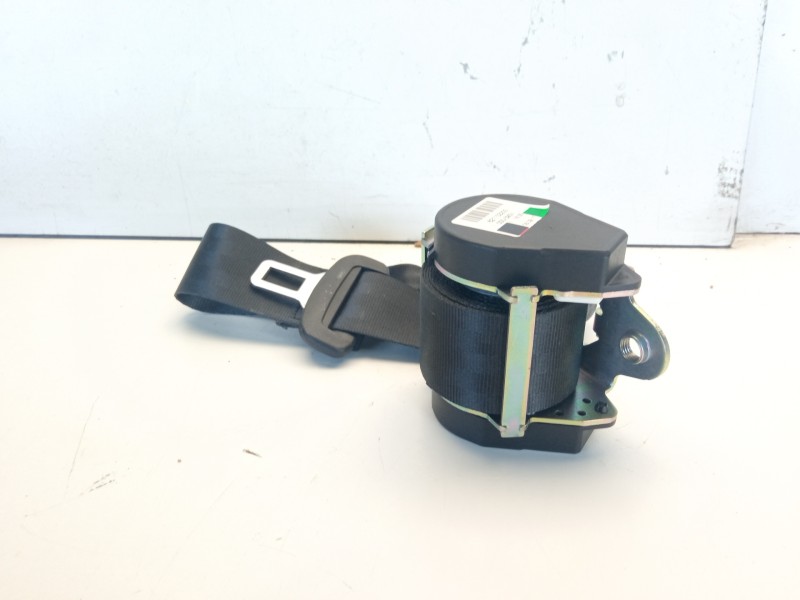 Recambio de cinturon seguridad trasero derecho para volkswagen golf vii lim. gte referencia OEM IAM 621102200  