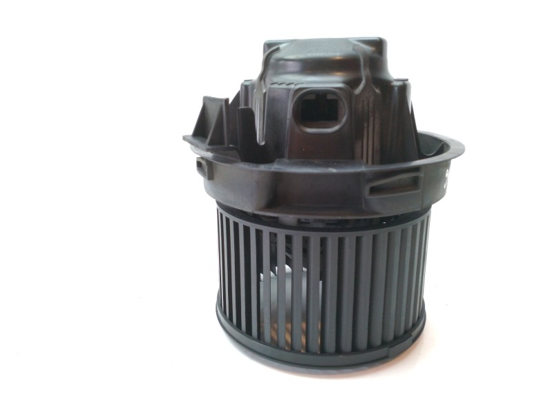 Recambio de motor calefaccion para peugeot 207 premium referencia OEM IAM 6441V5  