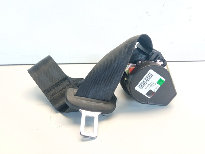 Recambio de cinturon seguridad trasero derecho para volkswagen golf vii lim. gte referencia OEM IAM 621102200  
