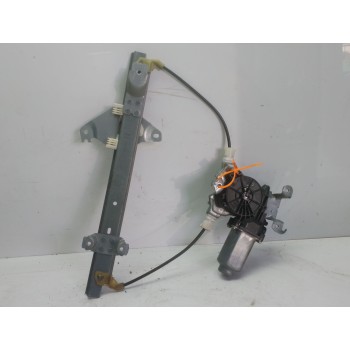 ELEVALUNAS TRASERO DERECHO 82700EY10A 