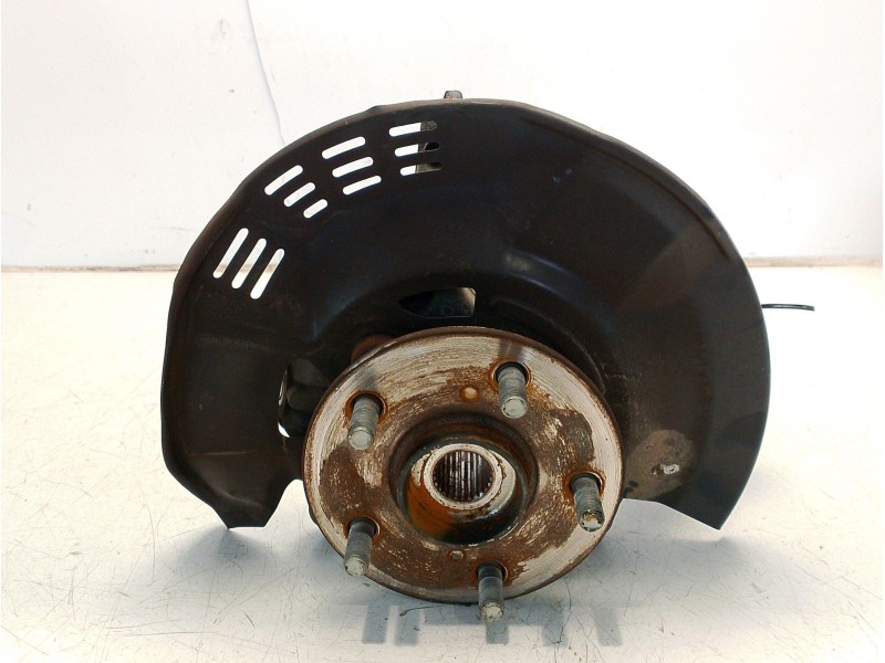 Recambio de mangueta delantera derecha para toyota c-hr referencia OEM IAM 43211F4010  