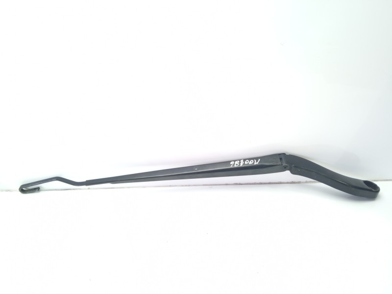 Recambio de brazo limpia delantero izquierdo para chrysler grand voyager referencia OEM IAM 68160179AA 05113045AD 