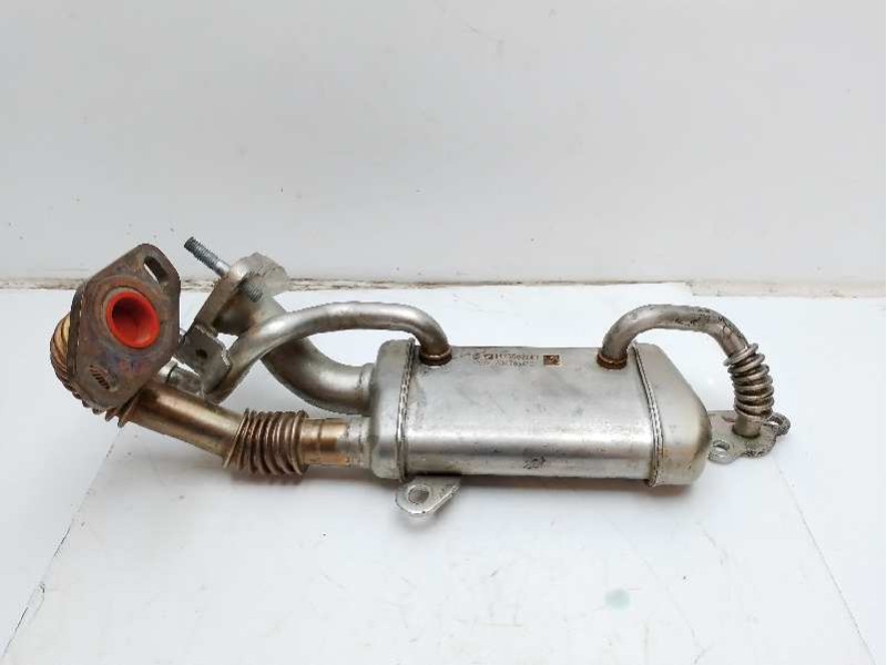 Recambio de enfriador egr para renault clio iv dynamique referencia OEM IAM 147350364R  