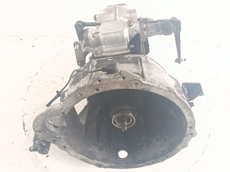 Recambio de caja cambios para nissan atleon atleon referencia OEM IAM 321319C100  