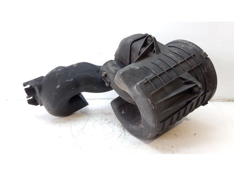 Recambio de filtro aire para nissan atleon atleon referencia OEM IAM 16567LA20B  