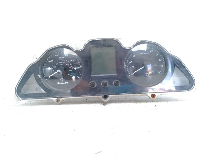 Recambio de reloj cuenta kilometros para kawasaki j 125 referencia OEM IAM 25031Y008  