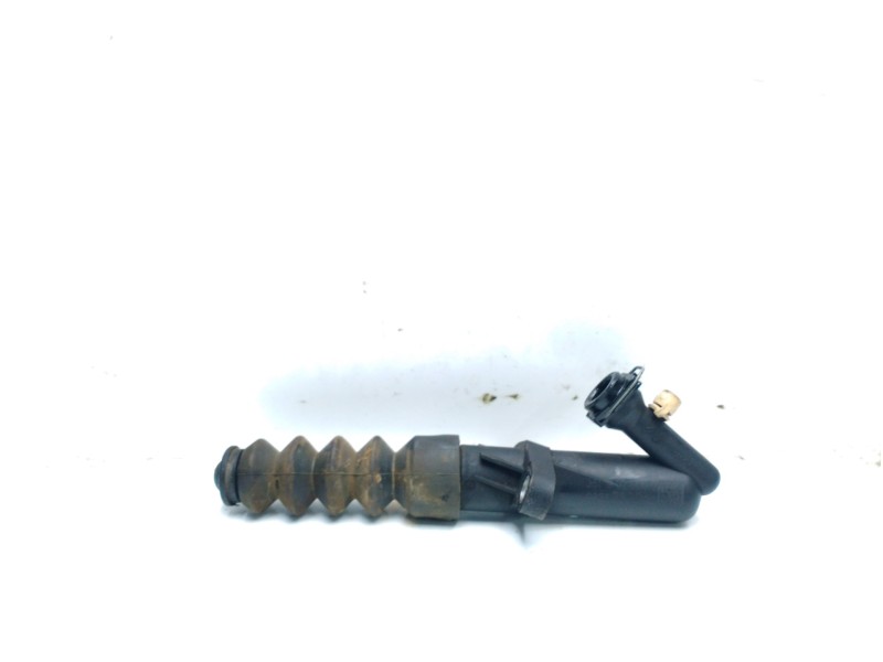 Recambio de bombin embrague para toyota proace verso l2 family referencia OEM IAM 9835233280  