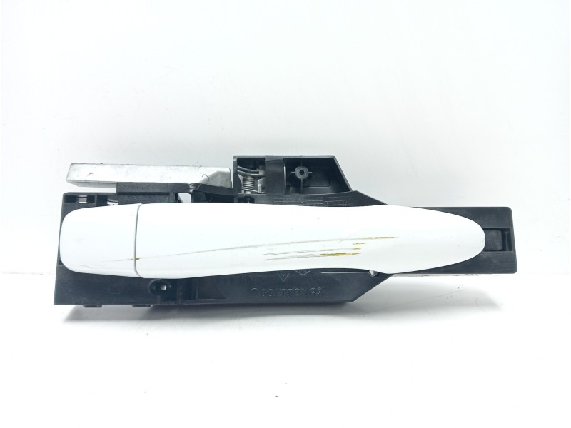Recambio de maneta exterior delantera derecha para renault kadjar bose edition referencia OEM IAM 806060294R 806068605R 