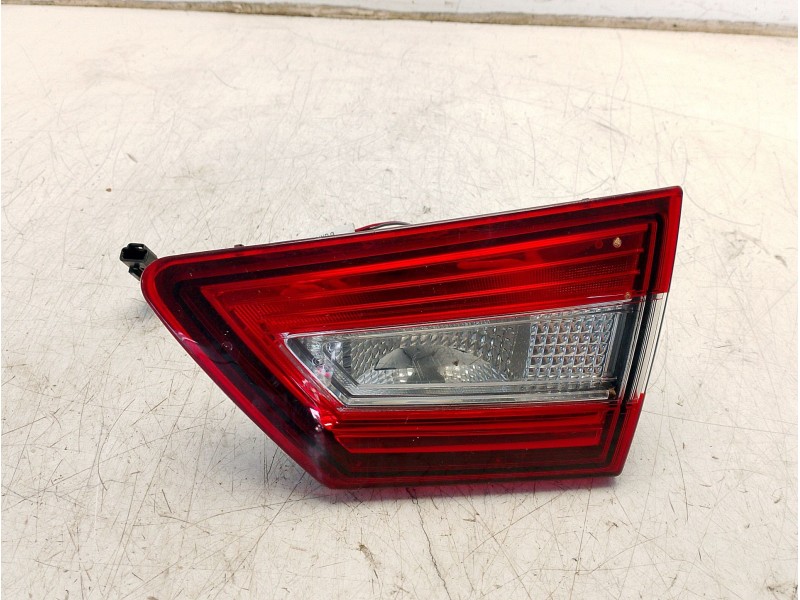 Recambio de piloto trasero derecho interior para renault clio iv (bh_) 1.5 dci 90 referencia OEM IAM 265505796R  