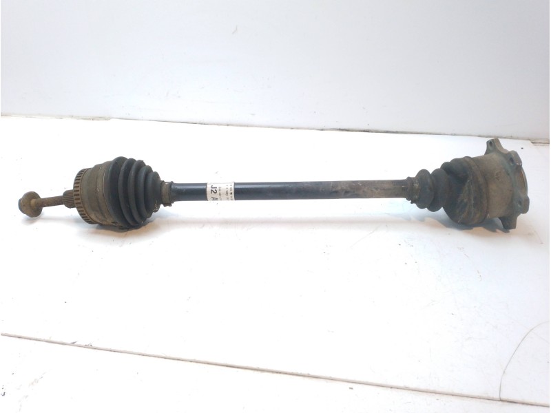Recambio de transmision delantera derecha para audi a4 berlina (b5) 1.9 tdi referencia OEM IAM 8D0407272AN  