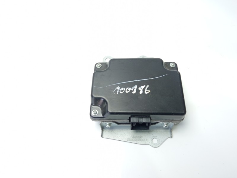 Recambio de modulo electronico para chrysler grand voyager referencia OEM IAM 56029692AA  