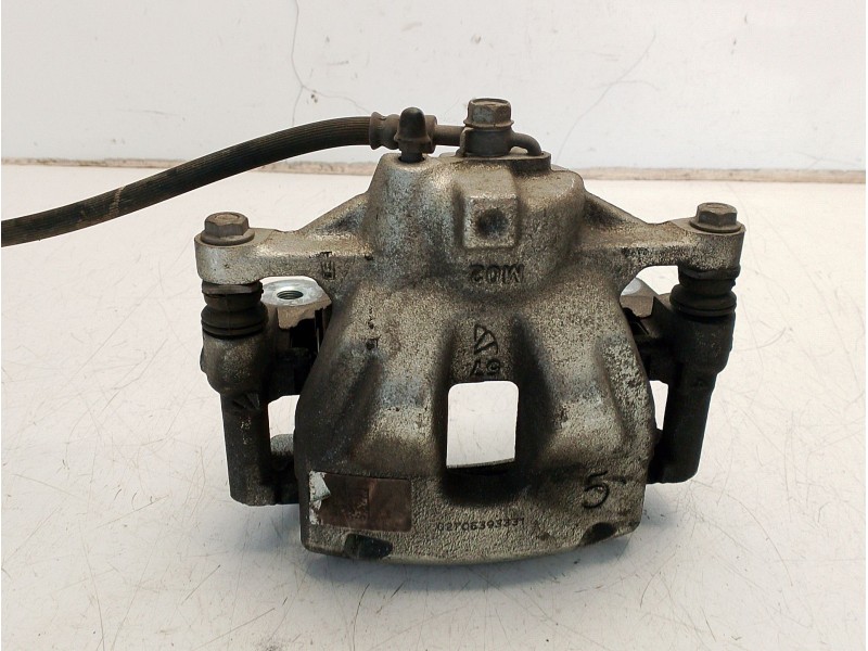Recambio de pinza freno delantera derecha para toyota yaris cross (mxp_) 1.5 (mxpb10) referencia OEM IAM 4773002590  