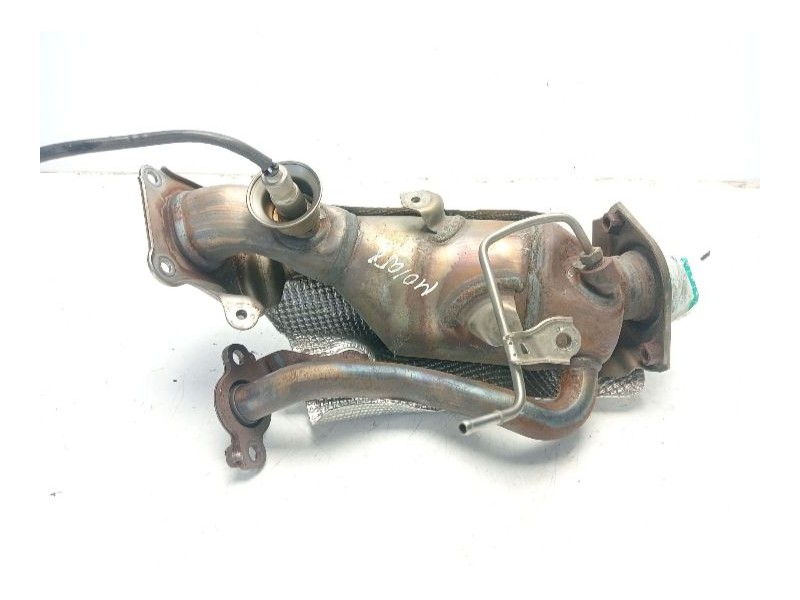 Recambio de catalizador para toyota yaris referencia OEM IAM 17140F3010  