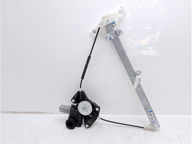 Recambio de elevalunas trasero derecho para toyota yaris referencia OEM IAM 698300D440  